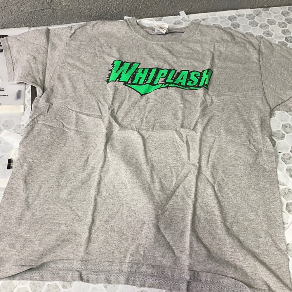 Gildan Large Whiplash Short Sleeve Gray T Shirt